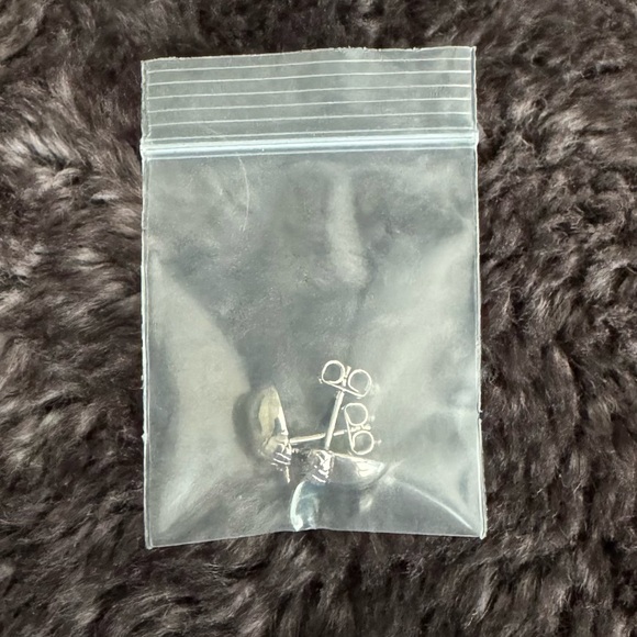 A.P.C. Silver Acorn Earrings - Picture 2 of 5